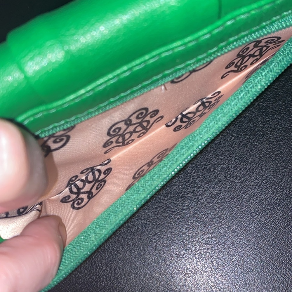 Jessica Simpson Wallet - Picture 5 of 7